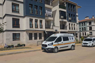 Yaşlı kadını öldürüp altınlarını çalan zanlı bina görevlisi çıktı