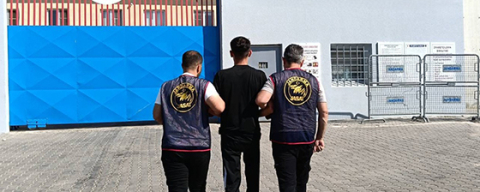 İki firari yakalandı