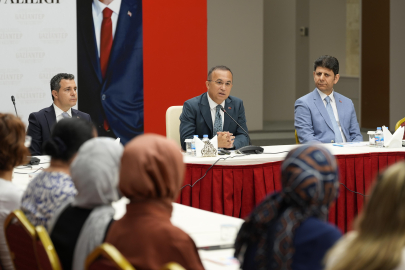 Dezenformasyonla mücadele eğitimi