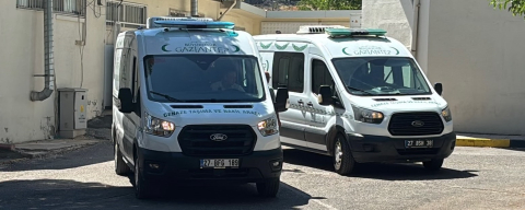 Serinlemek için girdiği havuz sonu oldu