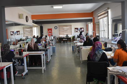 Tekstil atölyesi kadınlara yeni iş kapıları açıyor