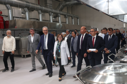 50 bin kişilik modern aşevi hizmete başladı
