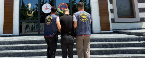 Kesinleşmiş 10 yıl cezayla aranan 2 şahıs yakalandı