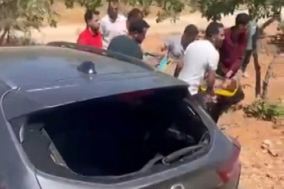 Otomobiller kafa kafaya çarpıştı: 1’i ağır 3 yaralı