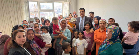 Yılmaz’dan Selimiye ve Mevlana mahallelerine ziyaret