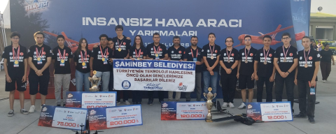 ŞAHİNBEY BELEDİYESİ’DEN ÇİFTE GURUR