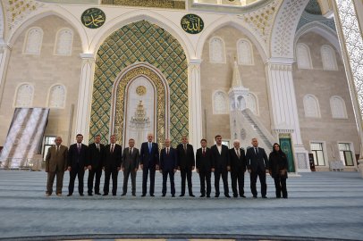 KURTULMUŞ ŞAHİNBEY MİLLET CAMİİ’Nİ ZİYARET ETTİ