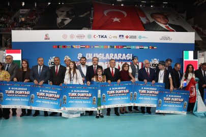 BÜYÜKŞEHİR EV SAHİPLİĞİNDE DÜZENLENEN 8. ULUSLARARASI TÜRK DÜNYASI BİLİM VE KÜLTÜR ŞENLİĞİ ÖDÜLLERİ SAHİPLERİNİ BULDU