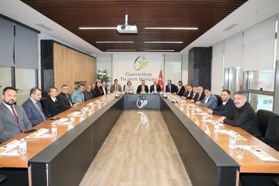 GÜL VE ŞAHİN’DEN GTB’YE HAYIRLI OLSUN ZİYARETİ