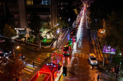 Cumhuriyet sevgisi sokaklara taştı