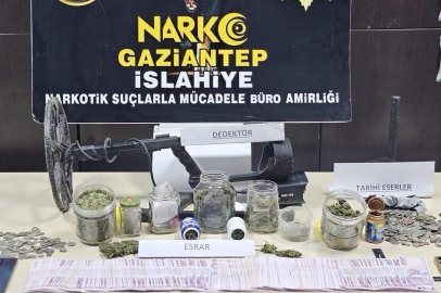 Hem uyuşturucu hem tarihi eser ele geçirildi