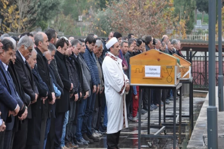 Adana'da öldürülen kardeşler İslahiye’de defnedildi