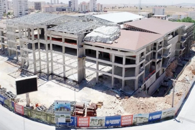 Akkent'te yapılan kongre merkezi 25 Aralık'a yetiştirilecek