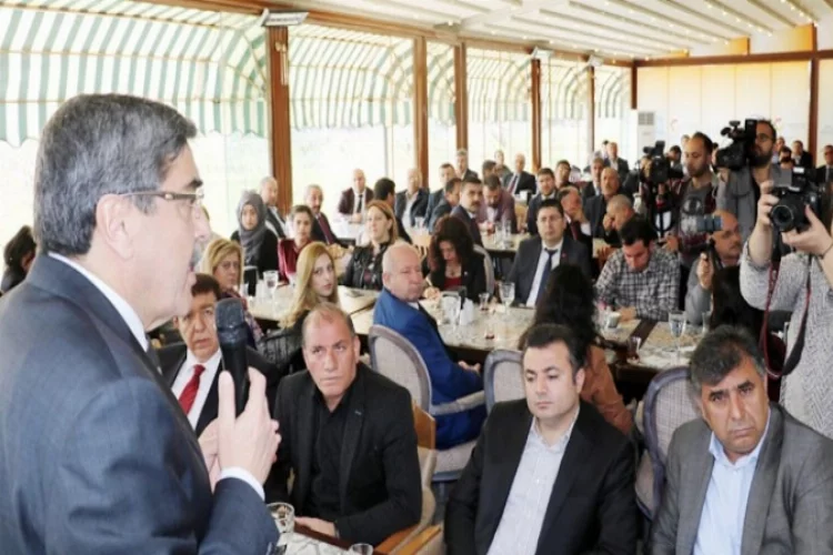 AK Parti Gaziantep İl yönetimi basınla bir araya geldi