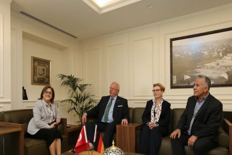 Almanya Ankara Büyükelçisi Erdmann'dan Şahin'e ziyaret