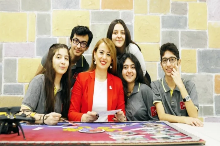 Bahçeşehir Gaziantep öğrencileri 9 proje ile Teknofest'te