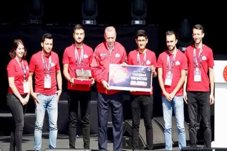 Bahçeşehir Koleji, TEKNOFEST'te birincilik aldı