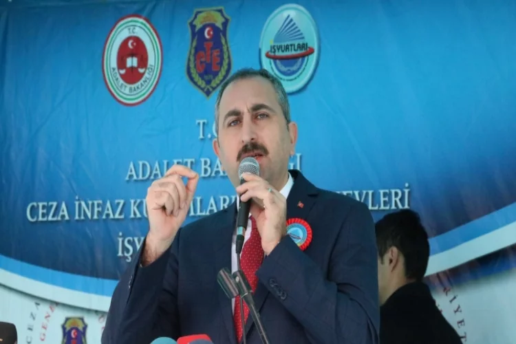 Bakan Gül'den CHP'li Tezcan'a sert tepki
