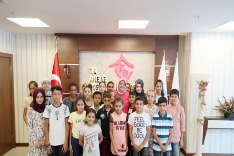 Bakan Selçuk, Gaziantepli çocukları kabul etti