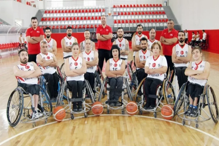 Basketçiler İzmir yolcusu