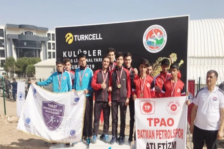 Büyükşehir'in atletizm takımı şampiyon oldu