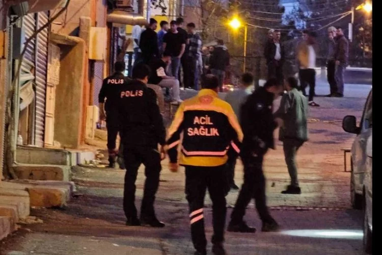 Diyarbakır’da çocukların kavgasına aileler karıştı: 1 ölü, 7 yaralı
