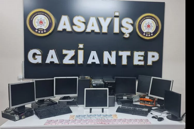 Gaziantep’te kumar oynayan şahıslara 963 bin lira ceza