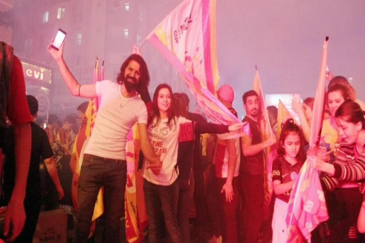 Galatasaray’ın şampiyonluğu Gaziantep’te de kutlandı