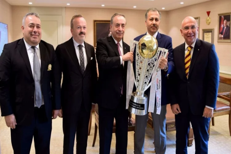 Galatasaray yönetiminden Vali Yerlikaya’ya ziyaret