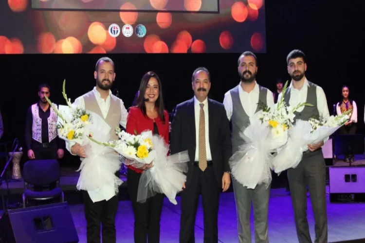 GAÜN Öğrencilerinden Türk Halk Müziği Konseri