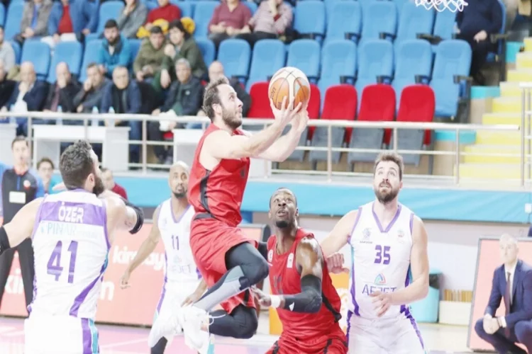 Gaziantep Basketbol Afyon’da güldü