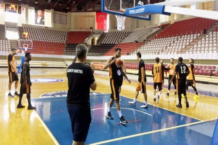 Gaziantep Basketbol sıkı hazırlanıyor