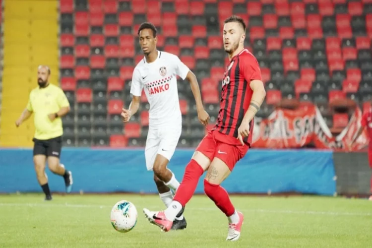 Gaziantep FK antrenman maçı yaptı