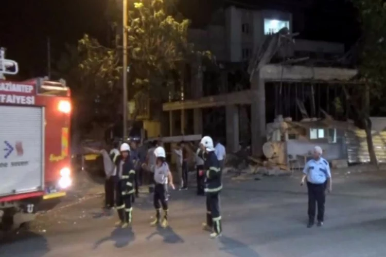 Gaziantep'te inşaat çöktü: 3 yaralı