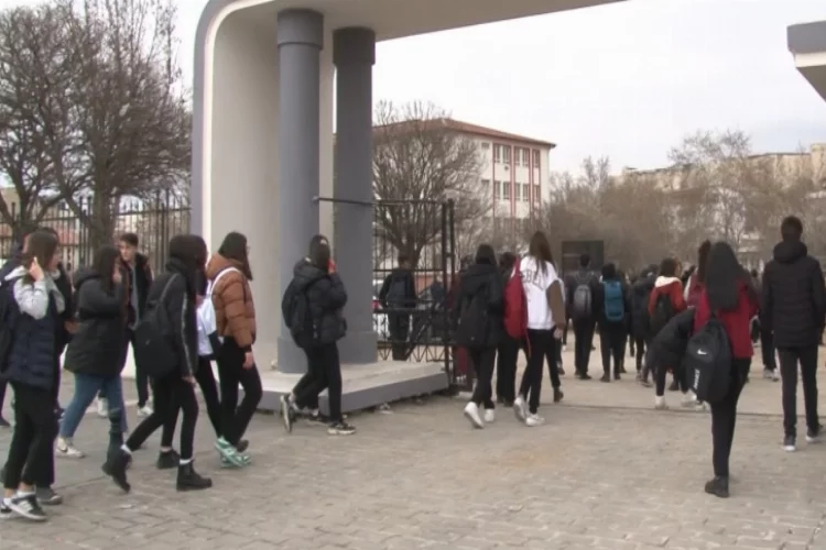 Gaziantep’te okullar açıldı