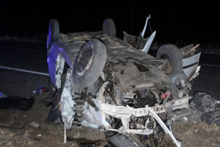 Gaziantep’te taziye dönüşü feci kaza: 3 ölü, 2 yaralı