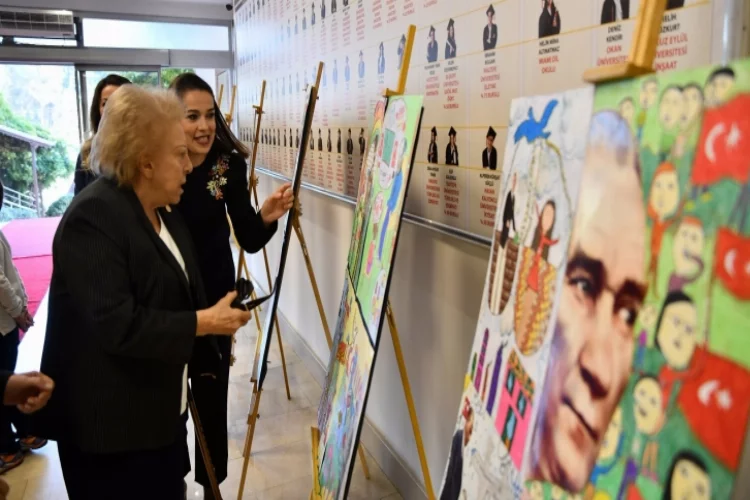 GKV'de Atatürk resim sergisine büyük ilgi
