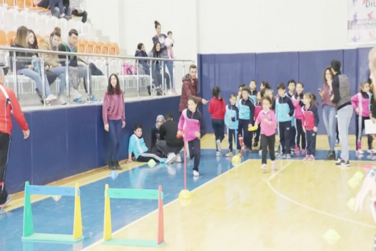 IAAF Çocuk Atletizmi projesi Gaziantep'te yapıldı