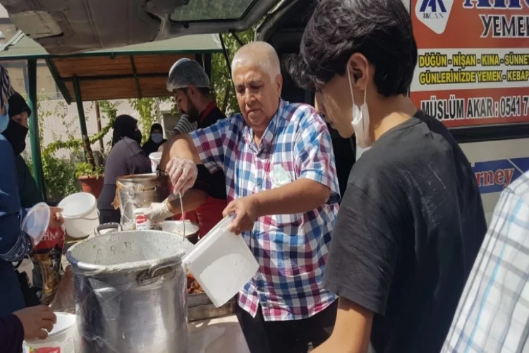İmkander’den 400 aileye yemek