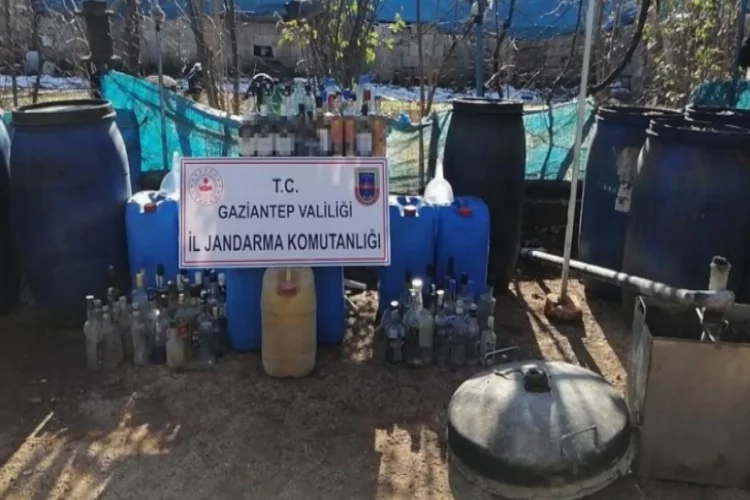 Jandarma 506 litre kaçak alkol ele geçirdi