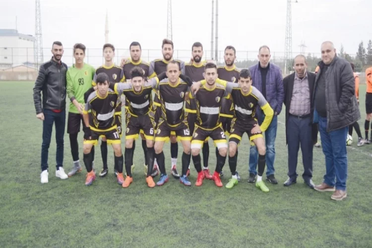 Karşıyaka Gençlikspor ikinci yarıda kazandı: 3-1