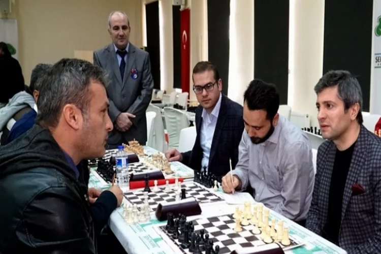 Okullarda satranç branşına ilgi büyüyor