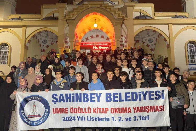 Şahinbey 174 öğrenciyi umreye uğurladı