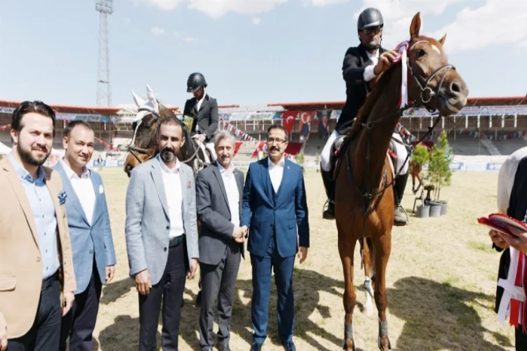 Şahinbey Belediyesi atlı spor dalında bir ilke imza attı