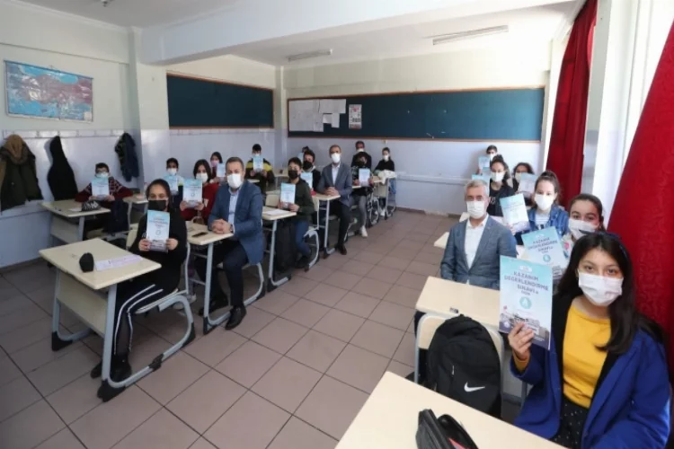 Şahinbey’de her ay 12 bin öğrenci deneme sınavına giriyor
