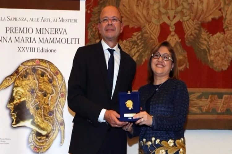 Şahin'e Minerva Anna Maria Mammoliti Ödülü