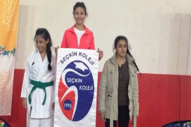 Seçkin Koleji karatede Türkiye finallerinde
