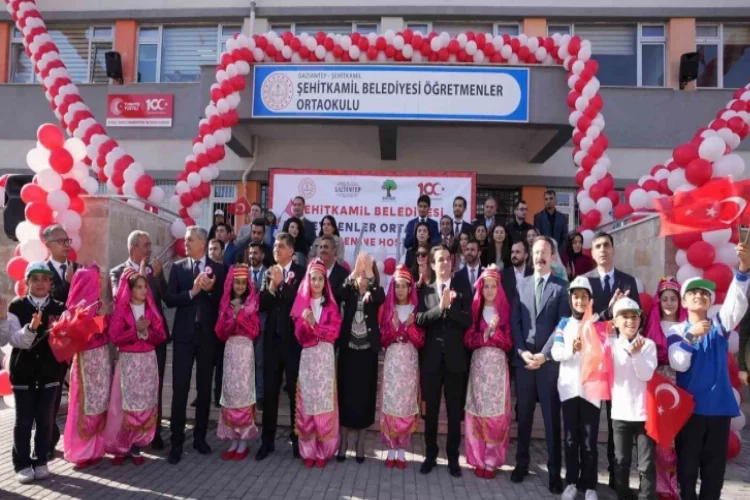 Şehitkamil Belediyesi Öğretmenler Ortaokulu’nun açılışı yapıldı