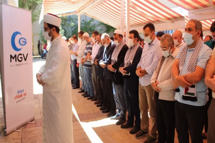 STK’lardan İsrail’e misilleme için Kıbrıs’ta tatbikat yapılması çağrısı