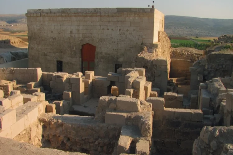 Tarihi kalede kazı çalışmaları tamamlandı